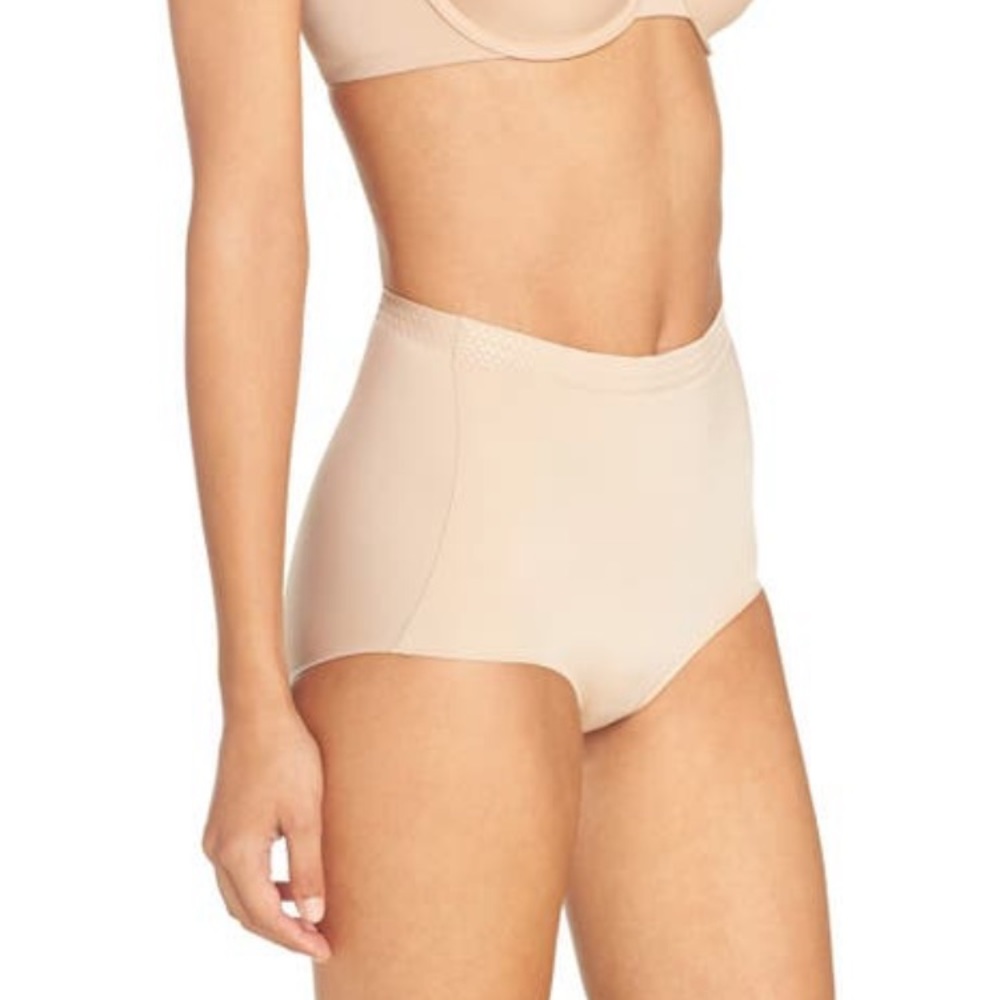 NWT DKNY Shaper Briefs - Picture 3 of 3